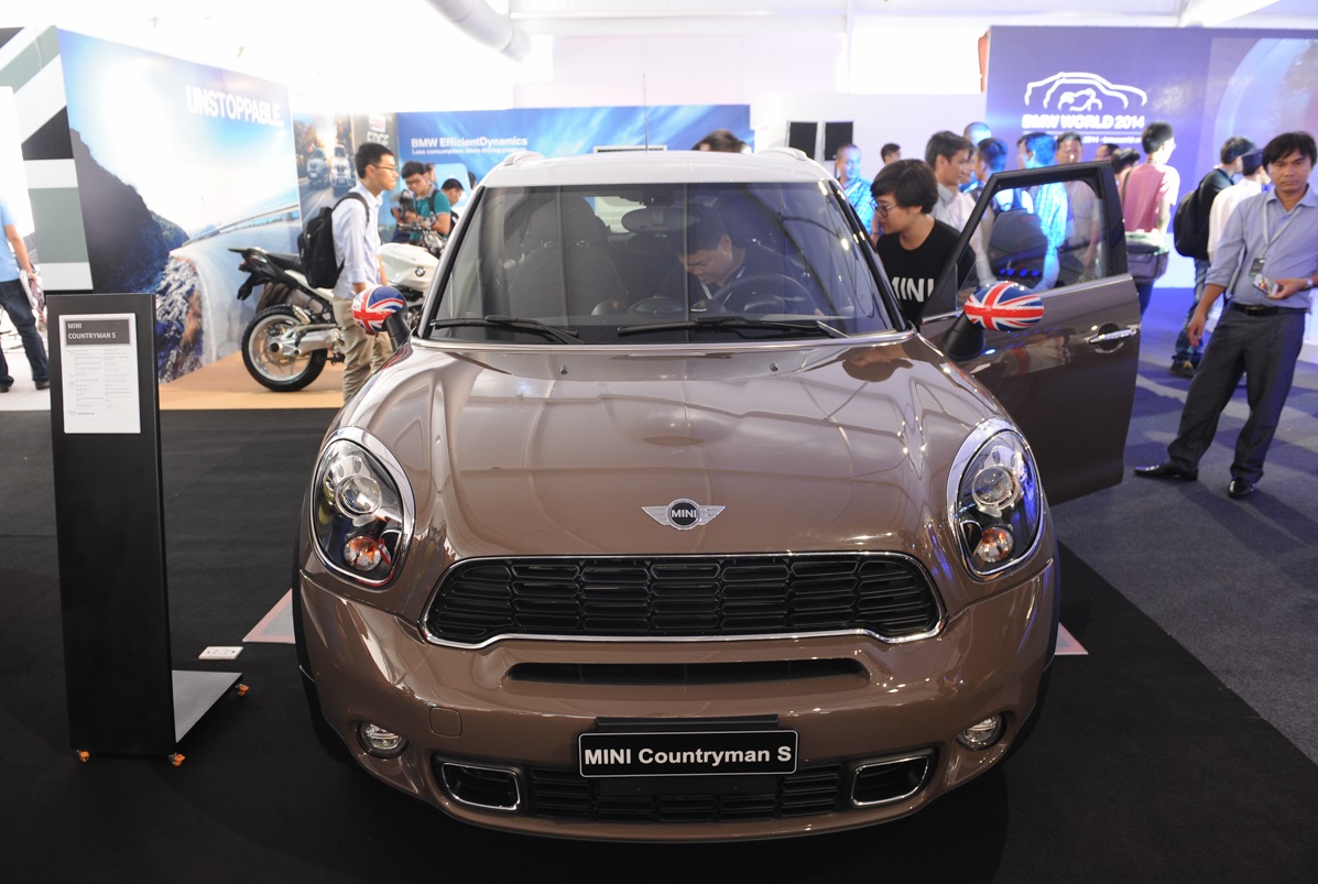 Điểm lại những kỳ triển lãm ô tô ấn tượng nhất Việt Nam năm 2014