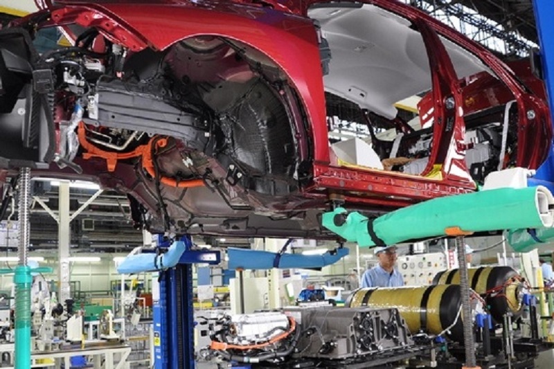 Toyota cắt giảm lượng xe sản xuất trong tháng tới