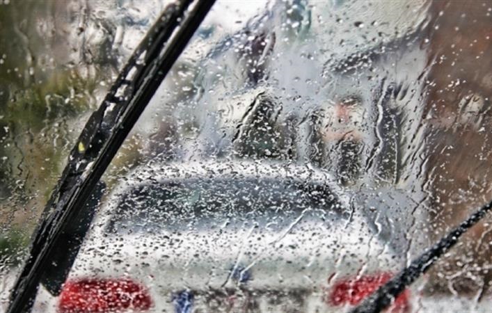 Những lưu ý khi bảo dưỡng, chăm sóc ô tô mùa mưa