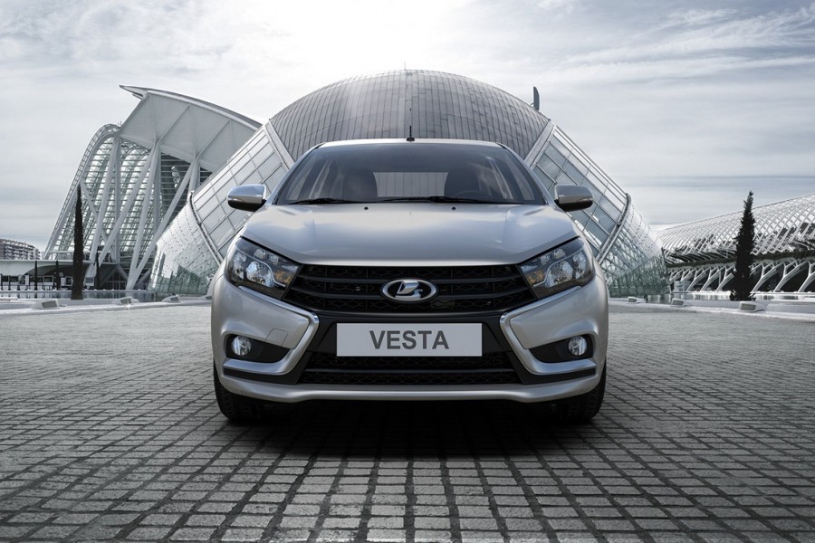 Lada Vesta – Sedan giá 7.100 USD hứa hẹn tạo nên bức phá