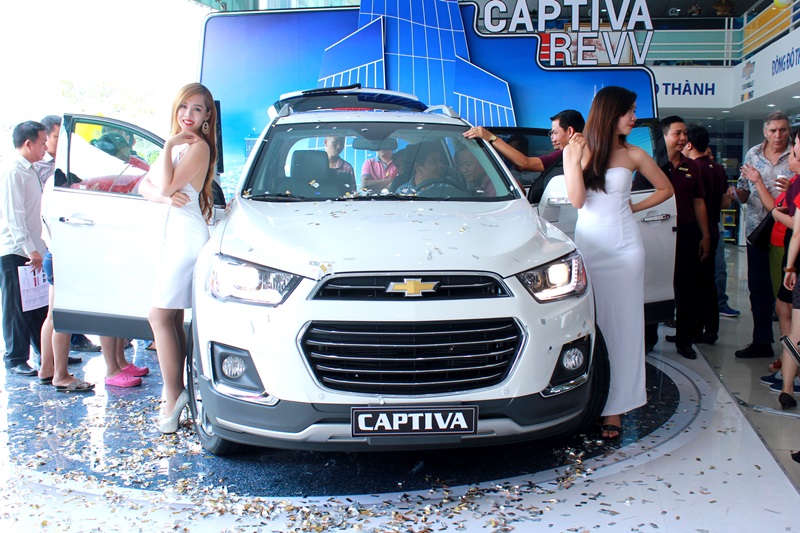 Chevrolet Đông Đô Thành giảm 24 triệu đồng cho khách hàng mua xe Captiva Revv 2016