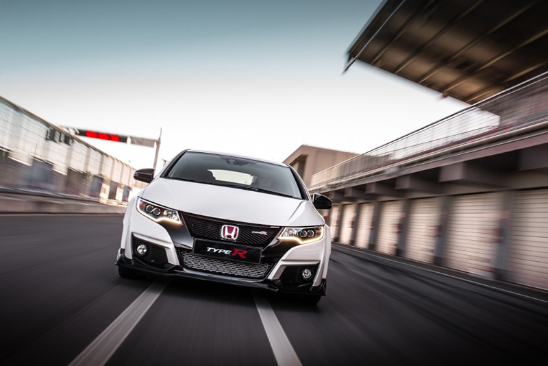 Chi tiết về Honda Civic Type R 2015 