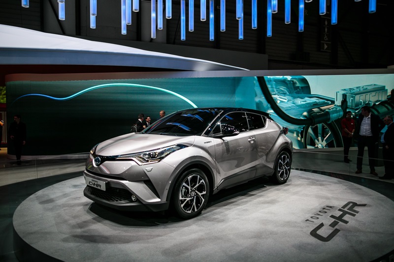 Toyota ấn định thời gian ra mắt mẫu C-HR 