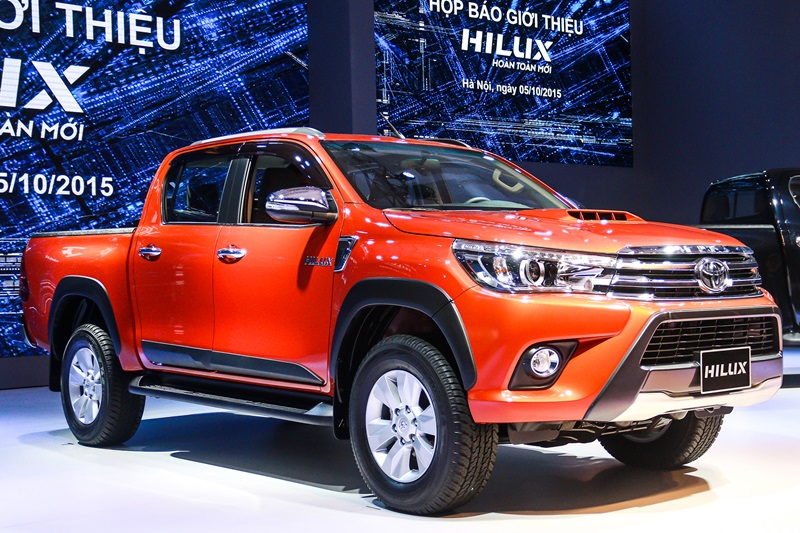Điểm danh những mẫu xe mới đã ra mắt thị trường Việt năm 2015 (Kì 2)