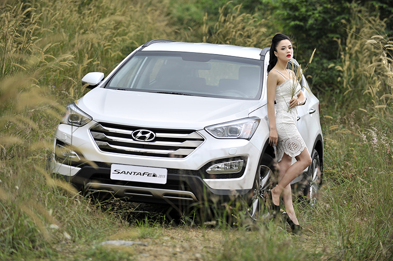 Hyundai Santa Fe có thêm bản 5 chỗ với mức giá 999 triệu đồng