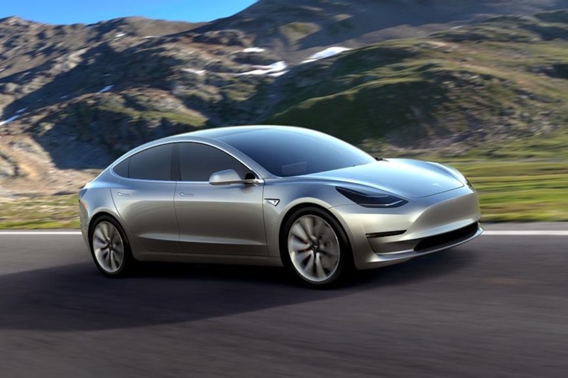 Vừa ra mắt, Tesla Model 3 đã đắt hàng