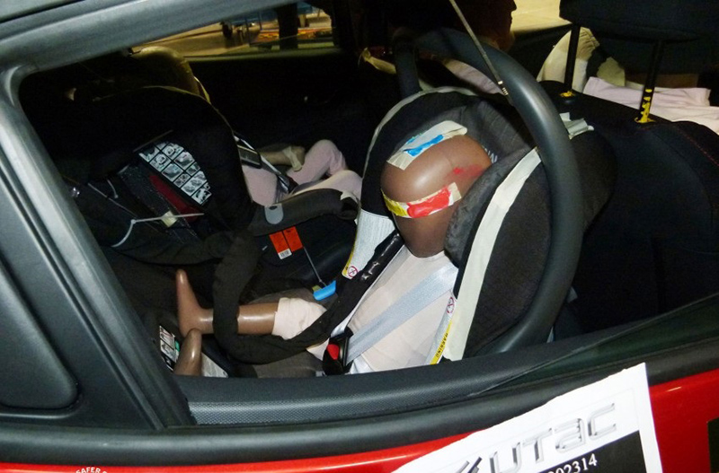 Đề xuất quy định lắp đặt ghế an toàn dành cho trẻ em trên ô tô