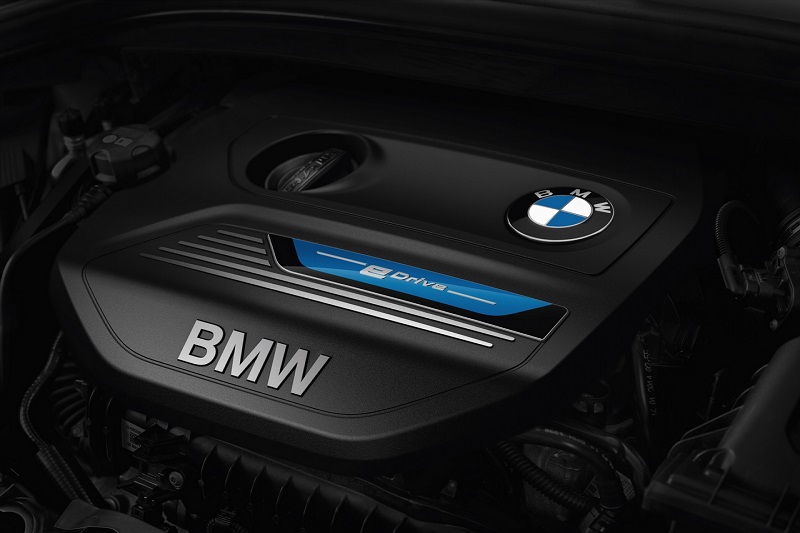 BMW ra mắt 2 mẫu xe plug-in hybrid vào năm 2017