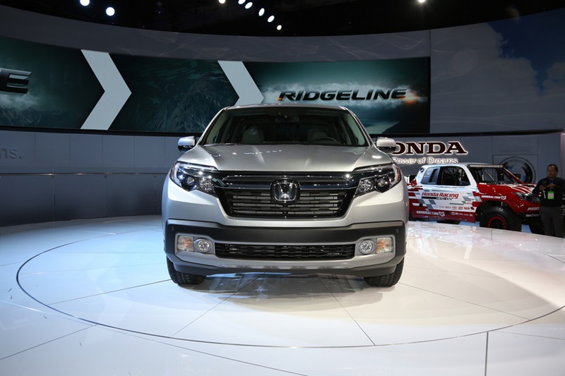 Bán tải mới của Honda lên dây chuyền sản xuất