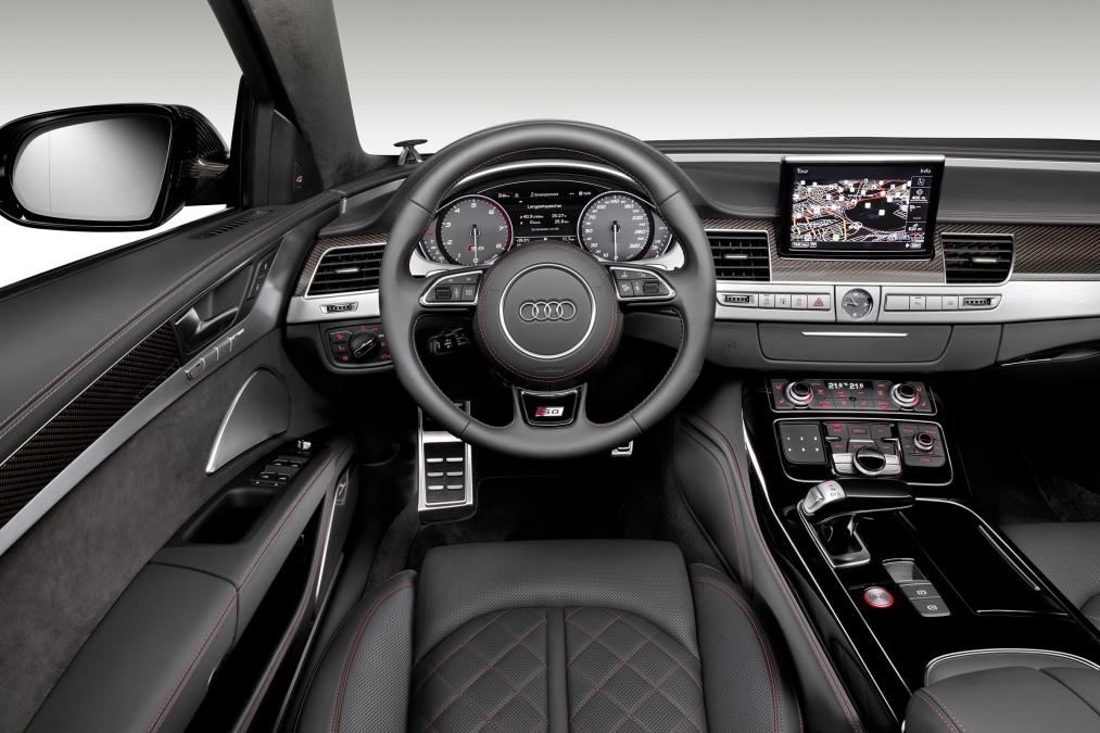 Xế sang đầu bảng của Audi tung phiên bản đặc biệt 605 mã lực