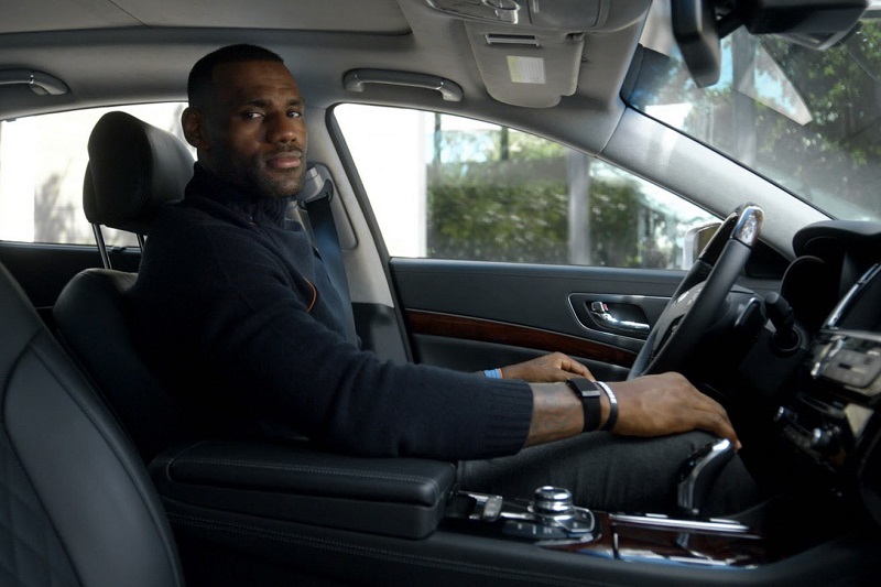 LeBron James bất ngờ xuất hiện trong quảng cáo xe  KIA 