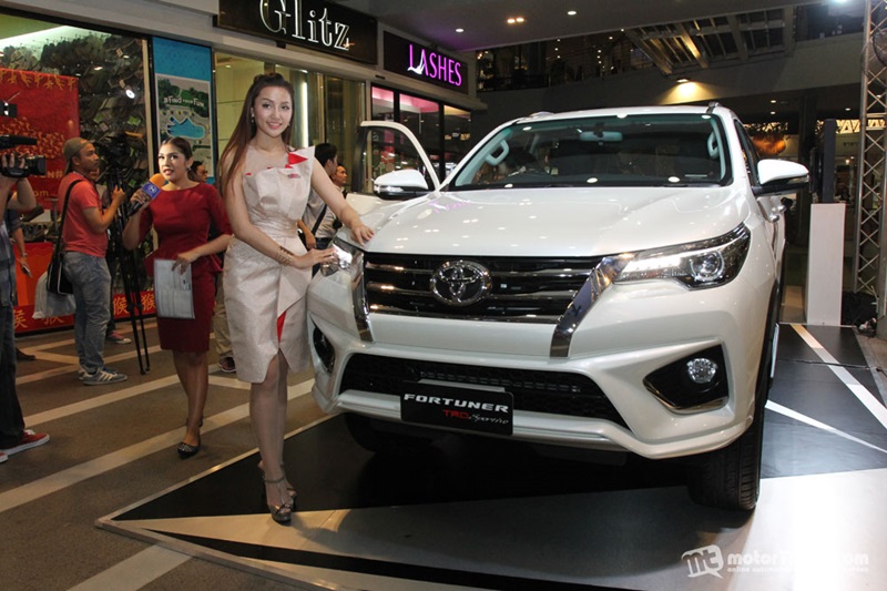 Ra mắt bản TRD Sportivo tại Thái Lan, Toyota Fortuner 2016 vẫn chưa hẹn ngày về” Việt Nam