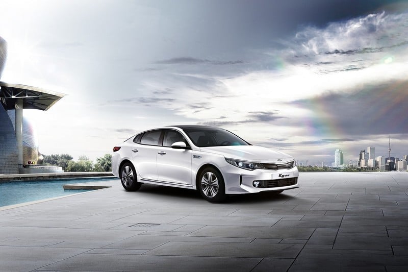 Kia Optima trình làng phiên bản Hybrid tiêu thụ 5,7 lít nhiên liệu/100km