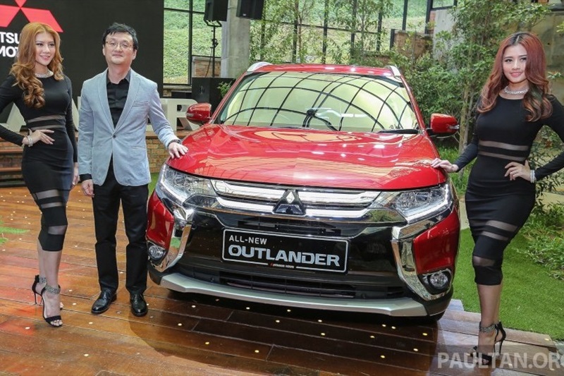 Giá khoảng 903 triệu đồng, Mitsubishi Outlander 2016 chính thức chào thị trường  Đông Nam Á