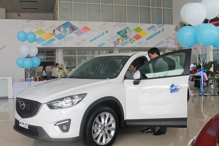 Lấy lại đà tăng trưởng, thị trường ô tô Việt lập đỉnh doanh số quý I/2015