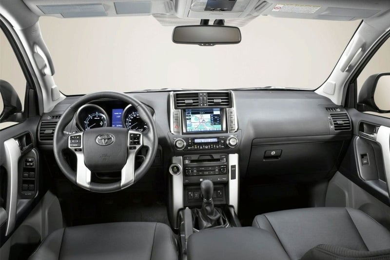 Đánh giá Toyota Land Cruiser Prado 2010: Mạnh mẽ và tiết kiệm nhiên liệu