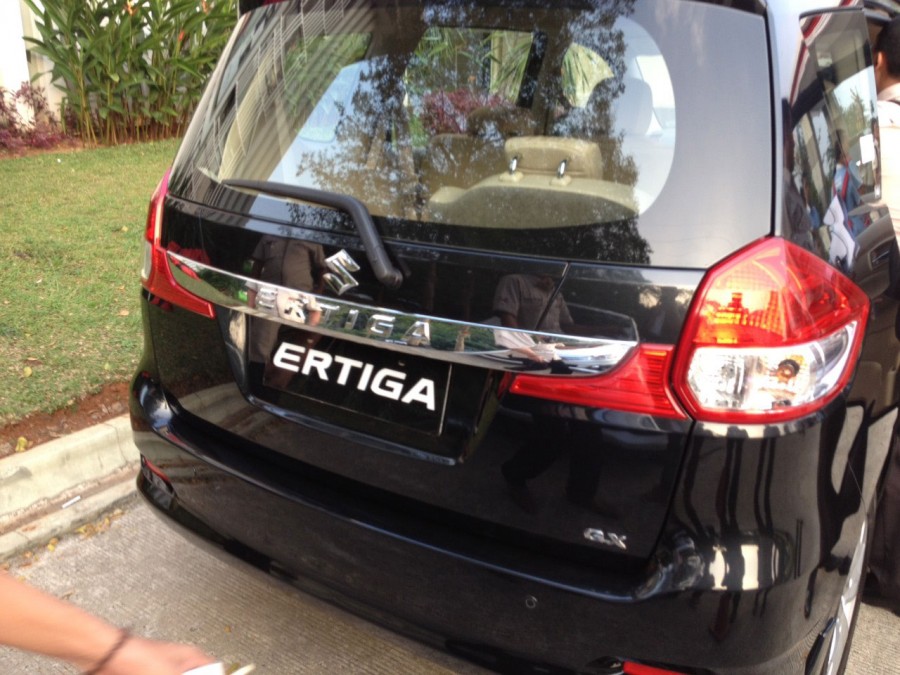 Suzuki tiết lộ những thay đổi trên Ertiga Facelift 2015  