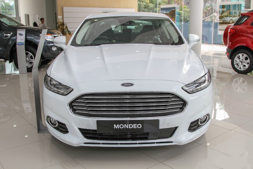 Ford Mondeo 2015 đến Đông Nam Á, giá từ 54.700 USD