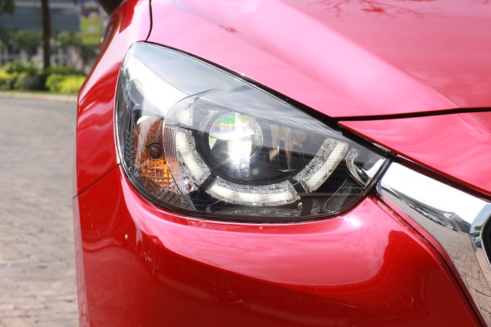 Cận cảnh Mazda 2 hoàn toàn mới vừa ra mắt tại Việt Nam