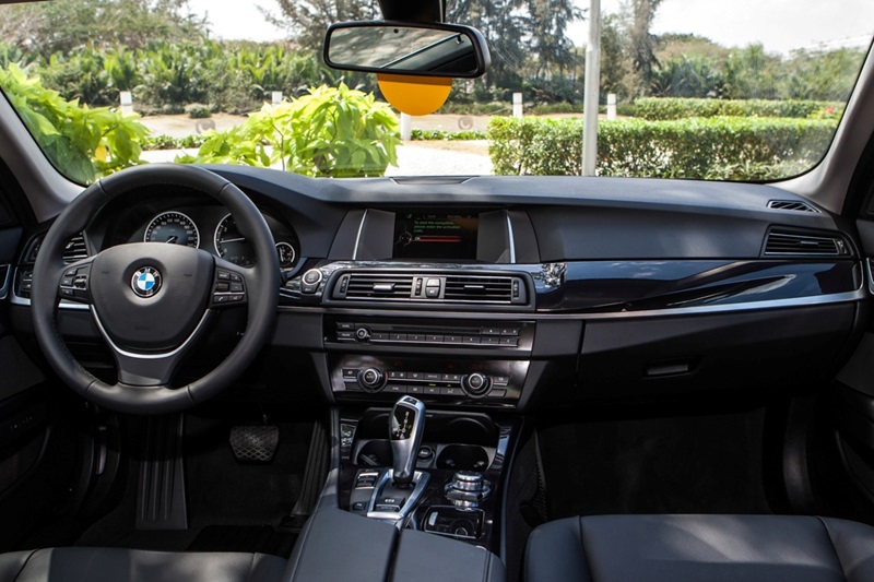 BMW 5-Series phiên bản đặc biệt về Việt Nam, giá 2,3 tỷ đồng