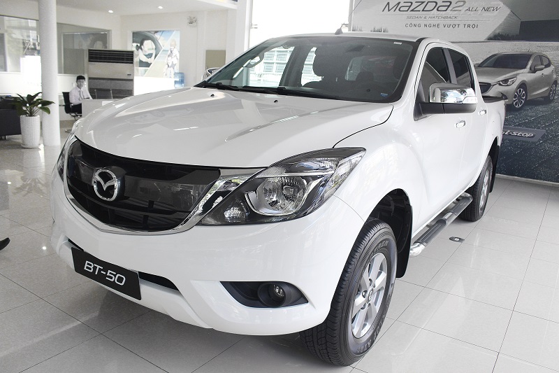 Mazda BT-50 và Kia Sedona tăng giá từ 40 đến 100 triệu đồng từ 1/7