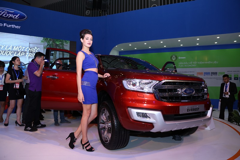 Chốt giá 1.629 tỉ đồng, Ford Everest 2016 có đủ sức cạnh tranh?