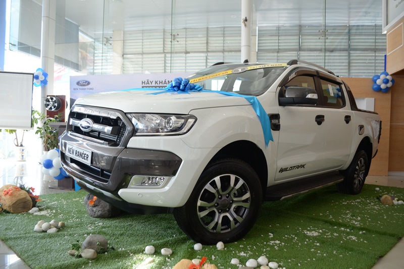 Ford Ranger 2015 đồng loạt ra mắt khách hàng miền Nam