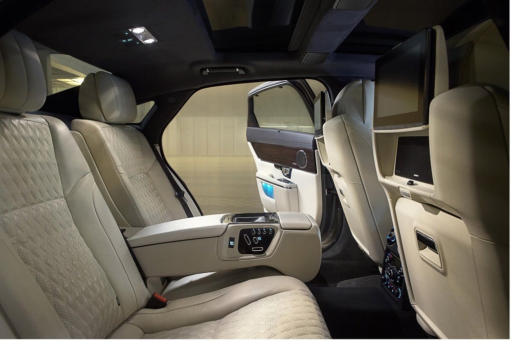 Jaguar XJ 2016: Thêm tùy chọn, nhiều công nghệ ưu việt