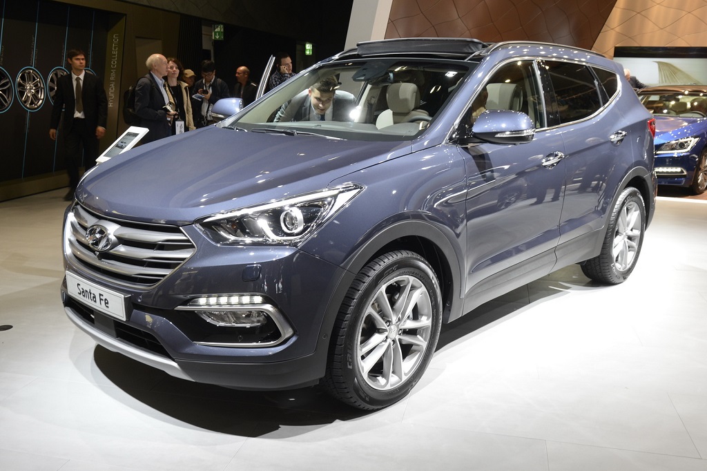 Hyundai Santa Fe nâng cấp toàn diện hướng tới vị trí dẫn đầu