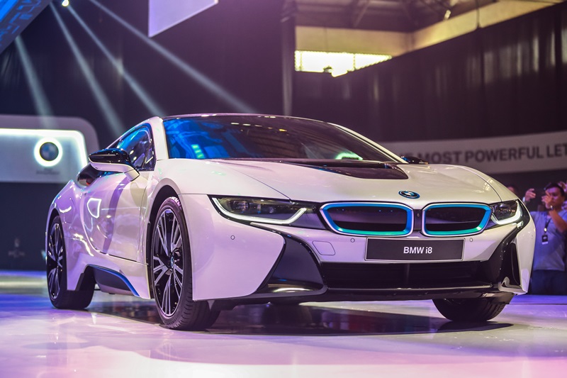 Sau Việt Nam, BMW World đến với khách hàng Malaysia