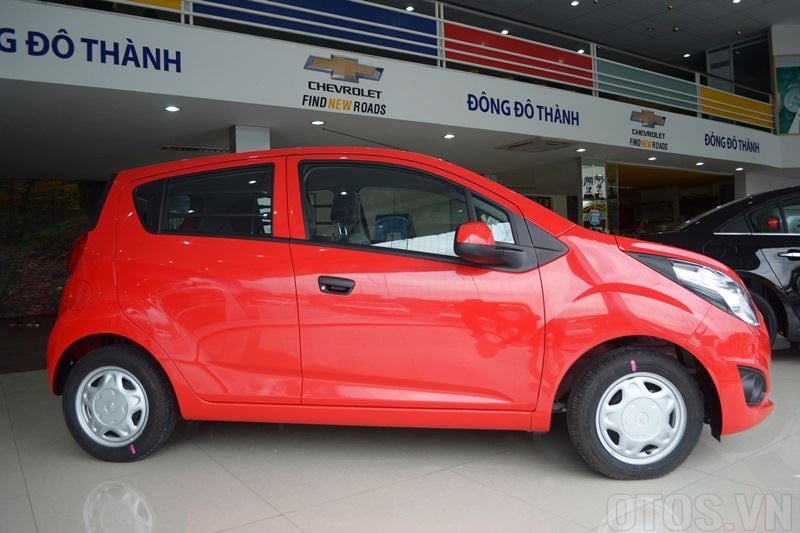 Cận cảnh Chevrolet Spark Duo giá 279 triệu đồng tại Việt Nam