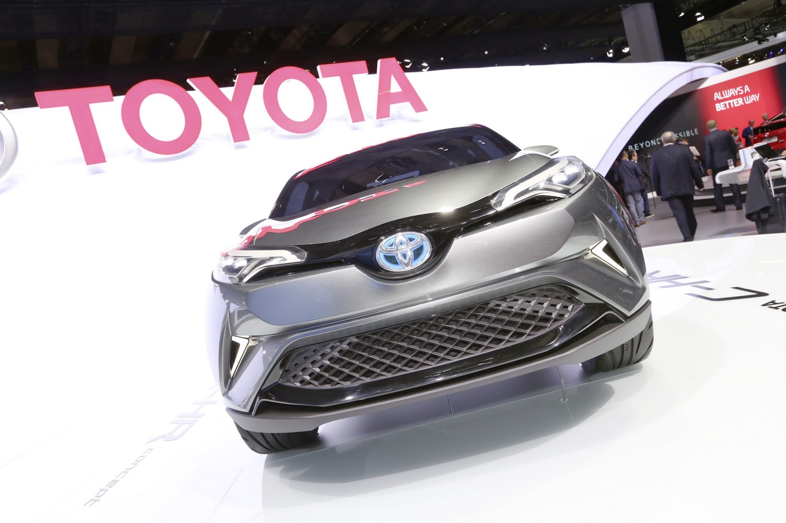 C-HR Concept trở lại, SUV mới của Toyota tiến gần hơn đến thực tế