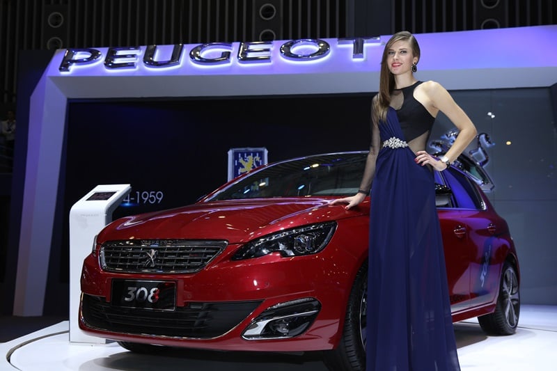 Thaco công bố giá bán xe Kia, Mazda và Peugeot tháng 2/2016