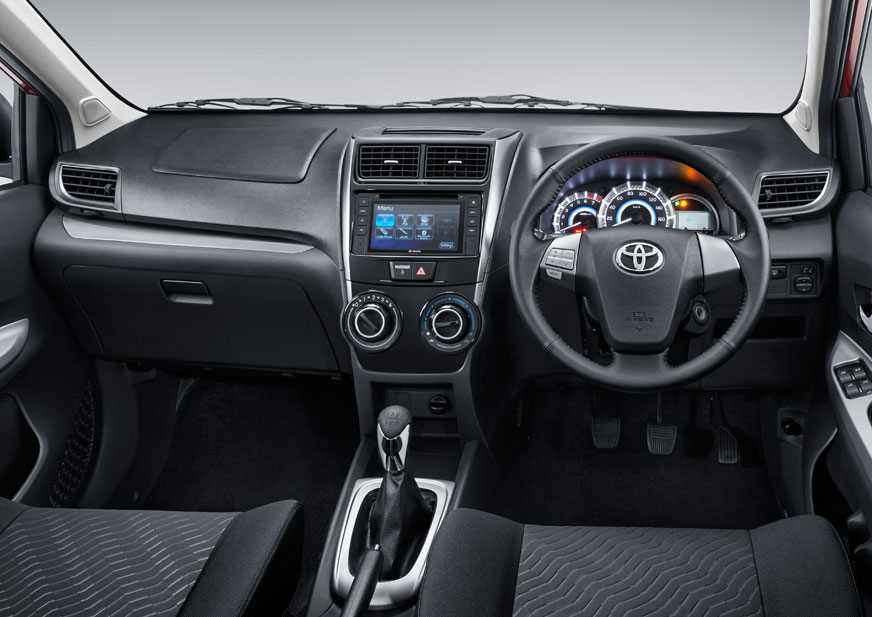 Toyota trình làng xe gia đình giá rẻ chỉ từ 13.000 USD
