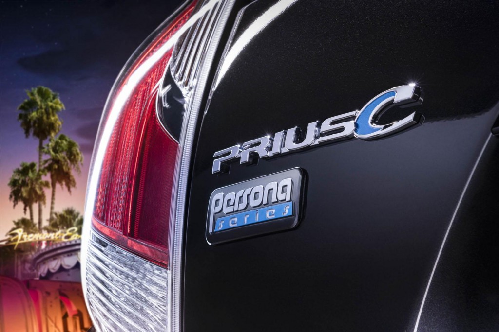 Phiên bản đặc biệt Toyota Prius Persona sắp bán ra thị trường