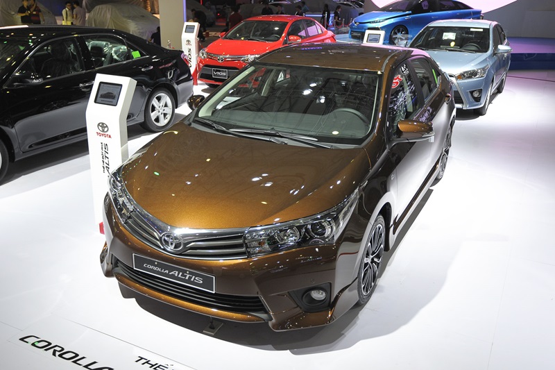 Toyota Corolla Altis đang xa dần ngôi vương - Vì sao nên nỗi?