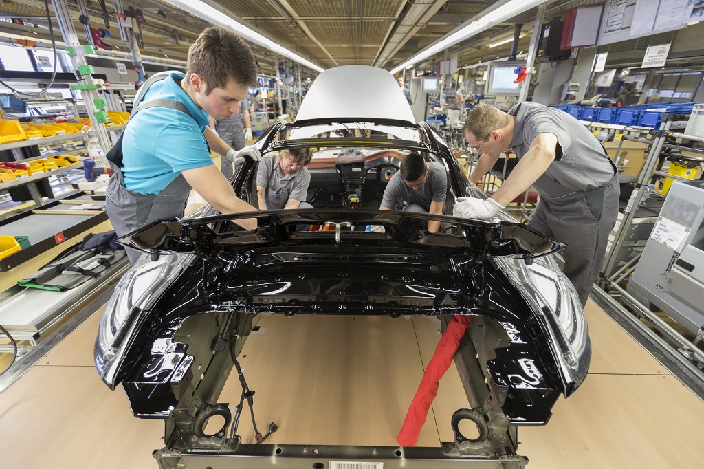 Porsche “chi bạo” hơn 1,1 tỷ Euro để mở rộng sản xuất