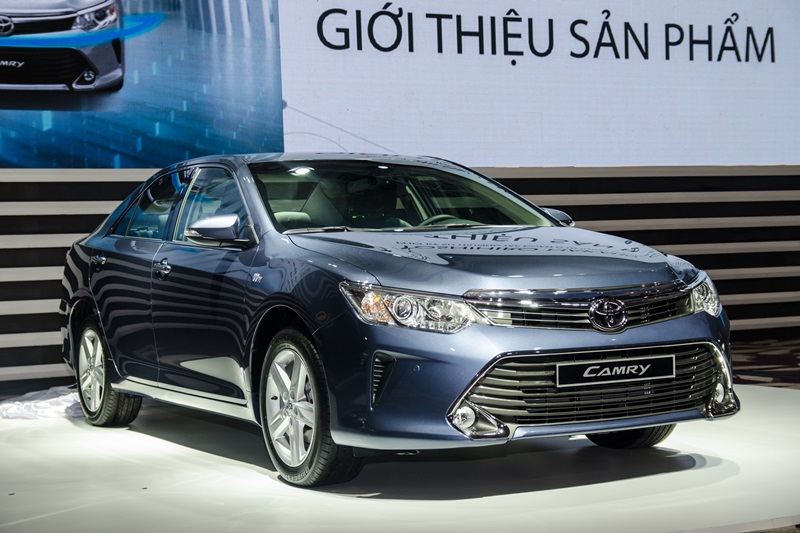 5 mẫu xe Toyota mê hoặc khách hàng Việt năm 2015