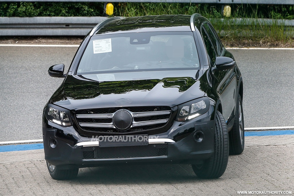 Mercedes-Benz GLK-Class thế hệ mới lộ diện gần như hoàn toàn