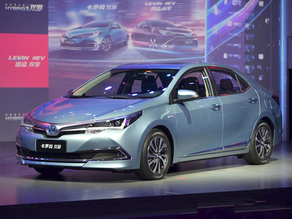 Toyota Corolla thêm bản hybrid tiết kiệm nhiên liệu