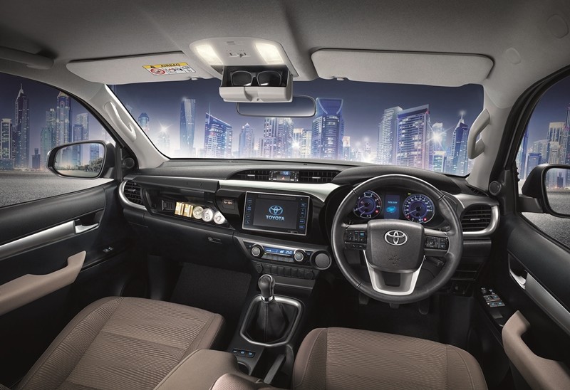 Sau Hilux, Toyota sẽ tiếp tục ra mắt Fortuner 2016 vào tháng 7
