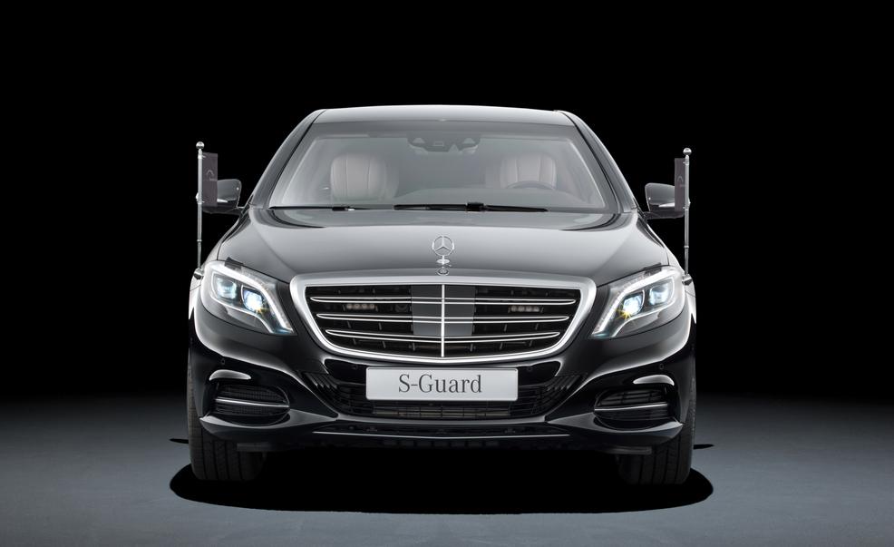 Mercedes-Benz ra mắt xe bọc thép S600 Guard 2015 giá 139.800 USD