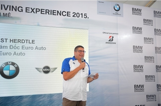 BMW Driving Experience 2015 tiếp tục đến với khách hàng Hà Nội