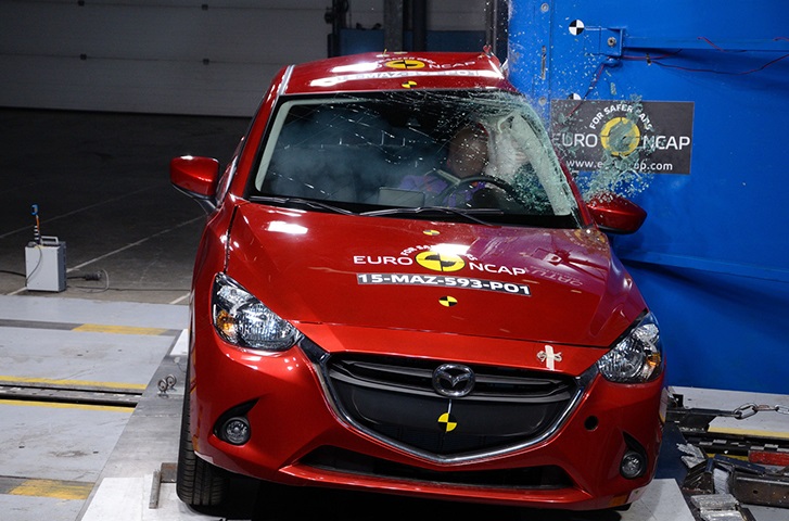 Suzuki Vitara, Renault Espace đạt tiêu chuẩn an toàn 5 sao của Euro NCAP