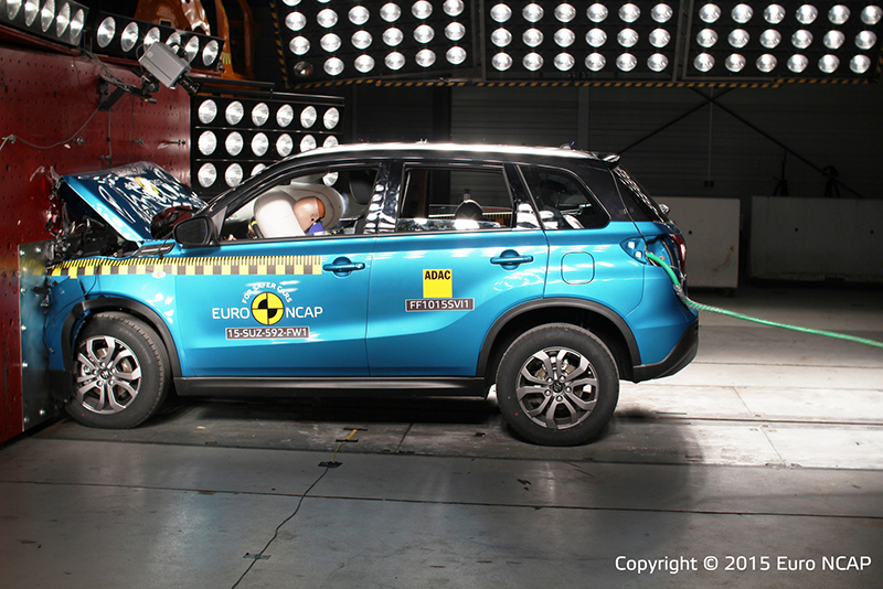 Suzuki Vitara, Renault Espace đạt tiêu chuẩn an toàn 5 sao của Euro NCAP