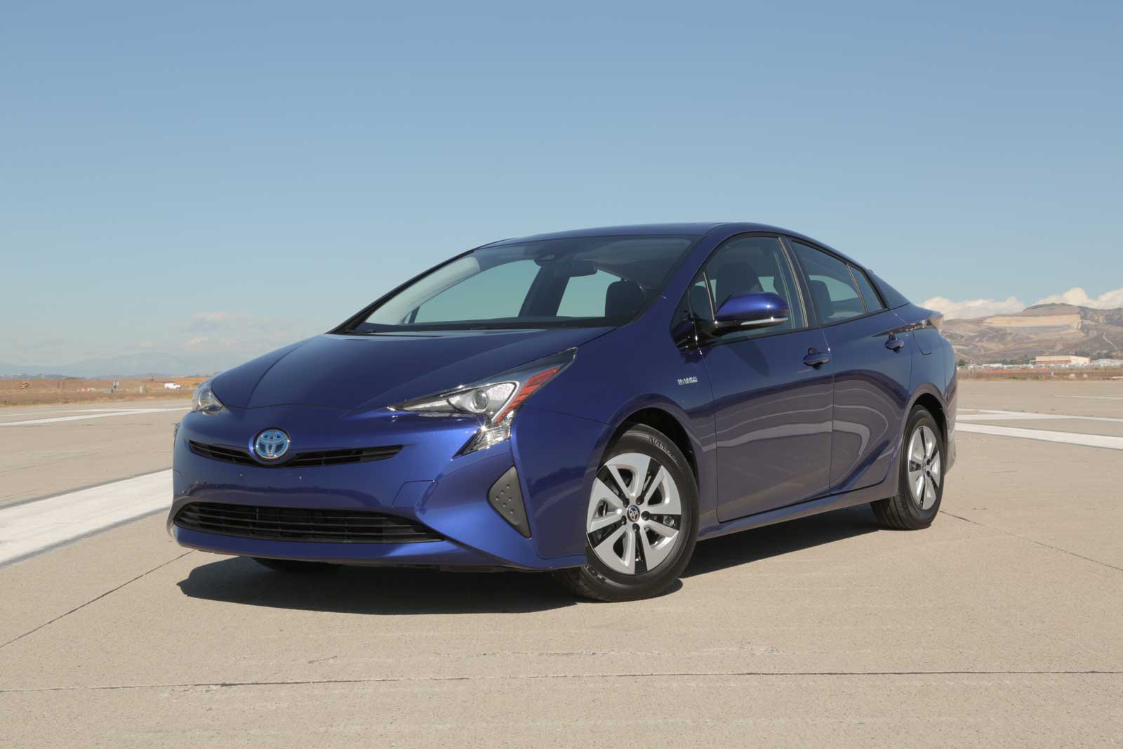 Hơn 9 triệu xe xanh của Toyota đã bán ra trên toàn cầu