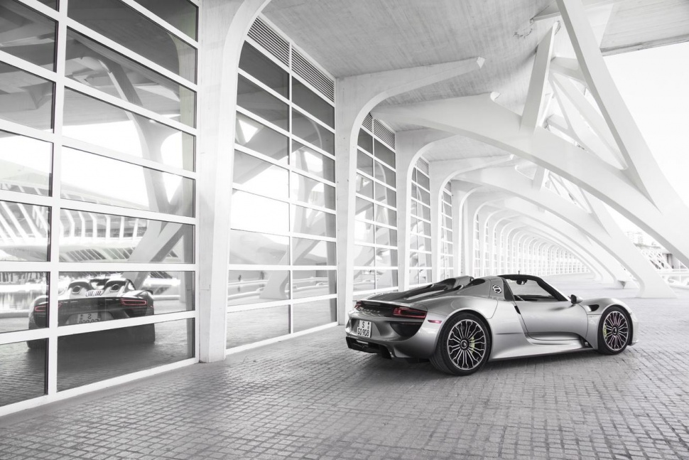 Chiếc Porsche 918 Spyder cuối cùng chính thức xuất xưởng