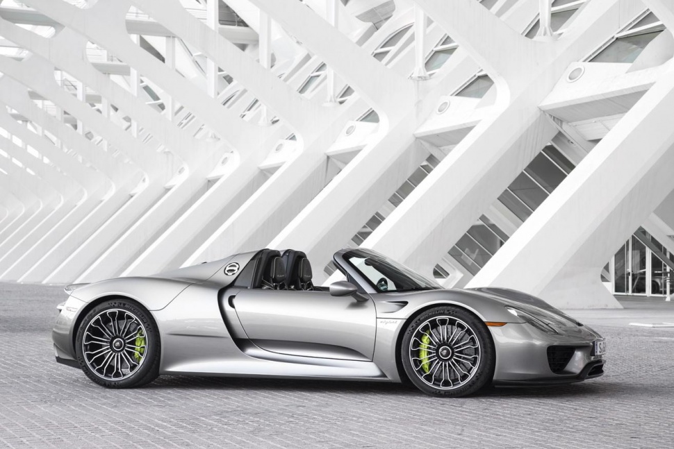 Chiếc Porsche 918 Spyder cuối cùng chính thức xuất xưởng