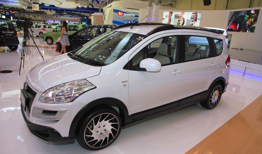 Suzuki Ertiga sắp có thêm phiên bản Crossover