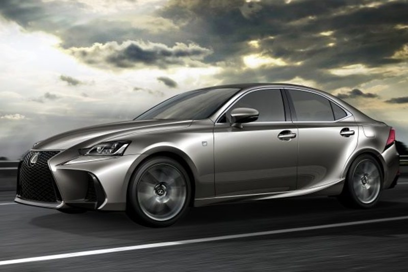 Phiên bản nâng cấp của Lexus IS chính thức lộ diện